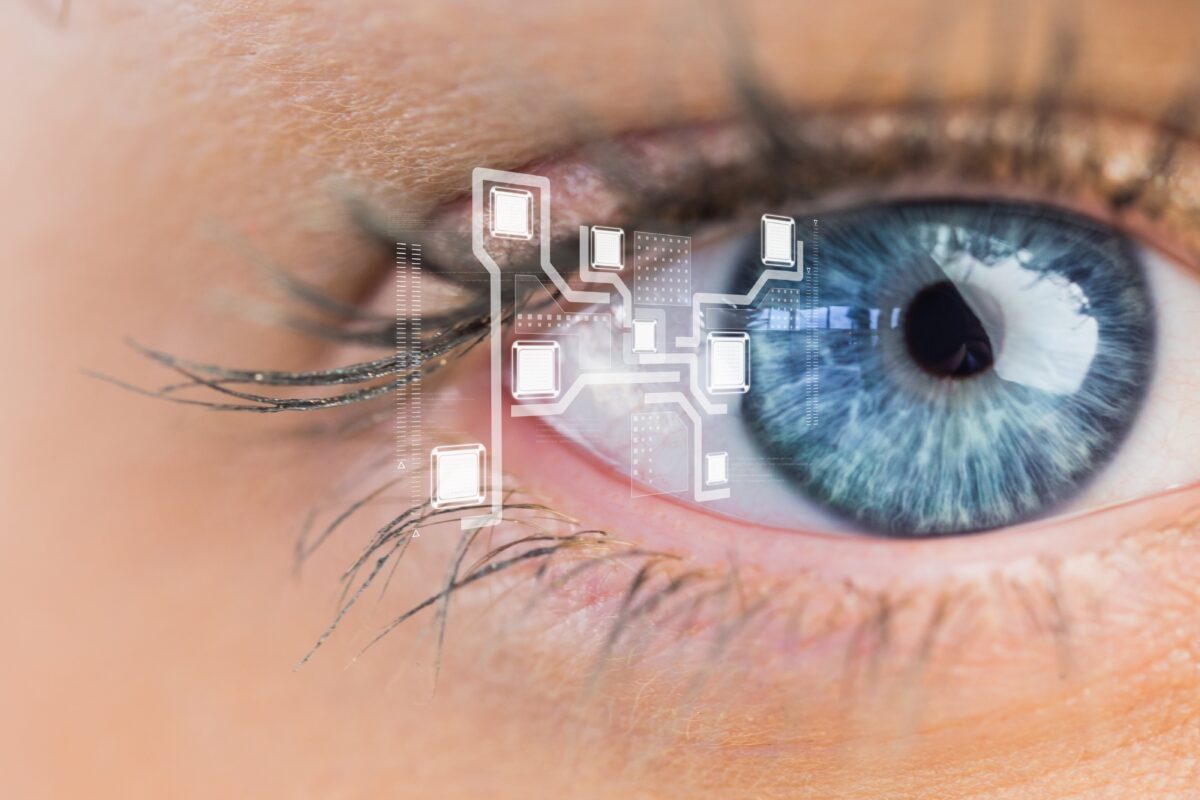 عمليات تصحيح النظر هي أحد الخيارات الشائعة لضبط أو تحسين الرؤية بشكل دائم.